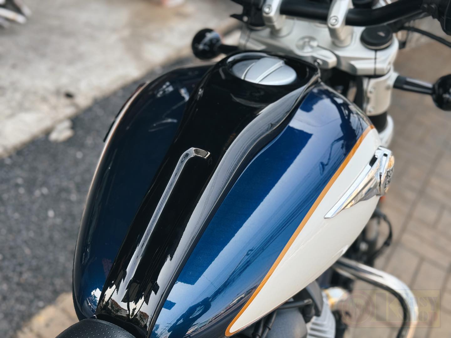 CM-ME003 Top Tank cover for Super Meteor 650