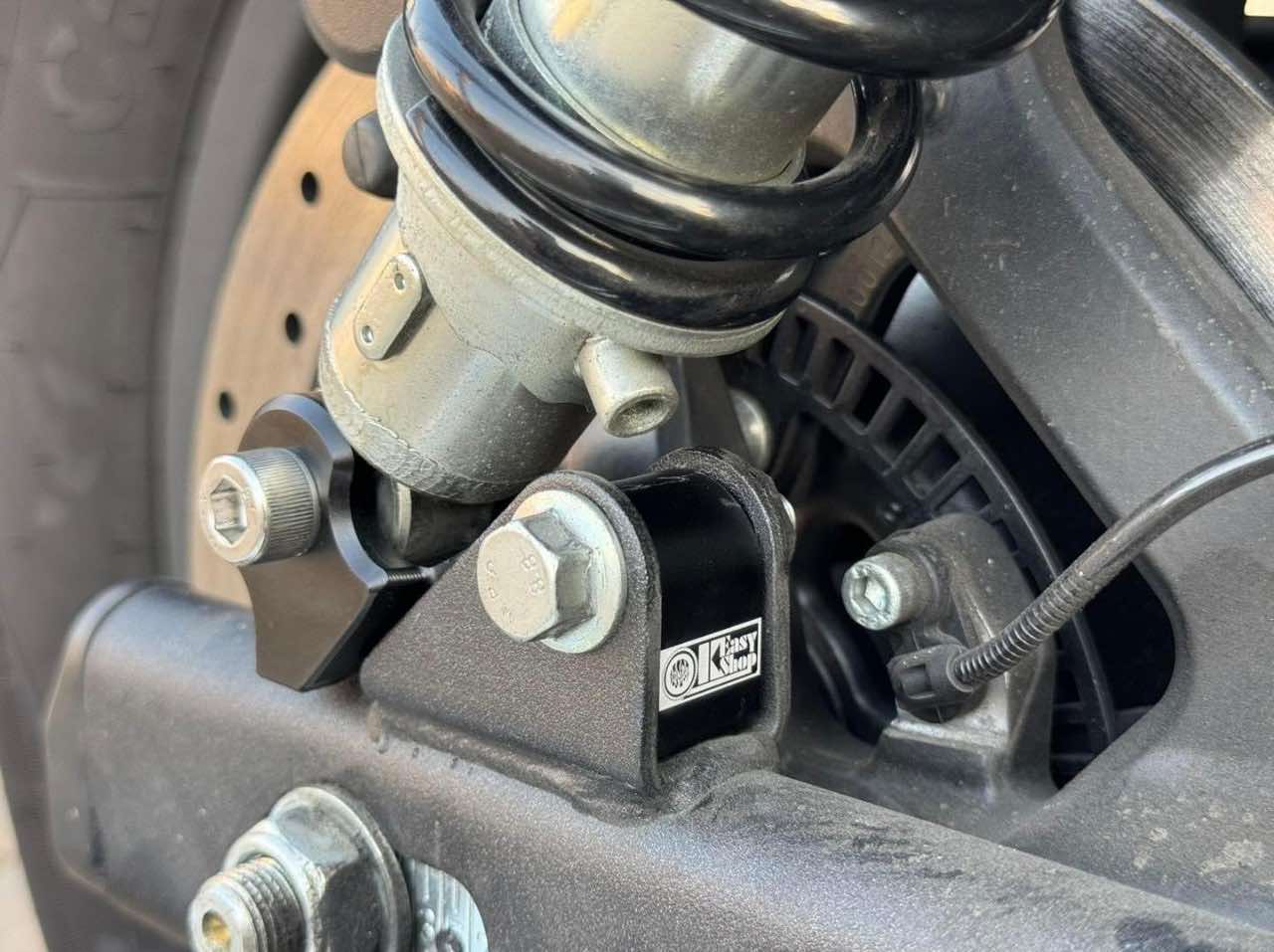 CM-ME002 Rear suspension lowering adapter for Super Meteor 650